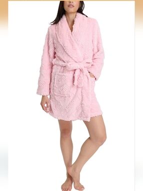 Juicy Couture Plush Shawl Collar Robe in Light Pink
